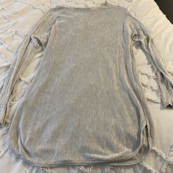 Tunic sweater - Picture 2 of 2